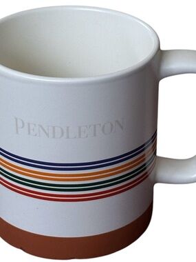 Pendleton White Mug with Multicolor Stripe and Tan Base